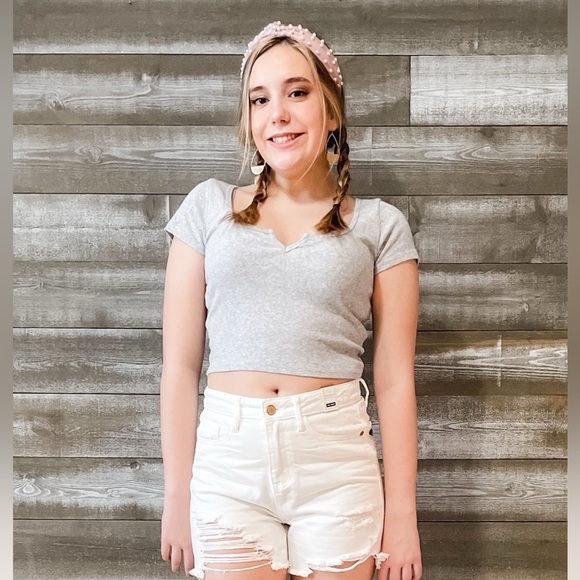 judy blue rigid magic high waist destroyed white denim shorts JB150264 WHT small - Picture 2 of 13